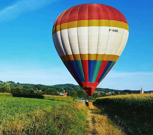 Baptême en montgolfière dans les Pyrénées