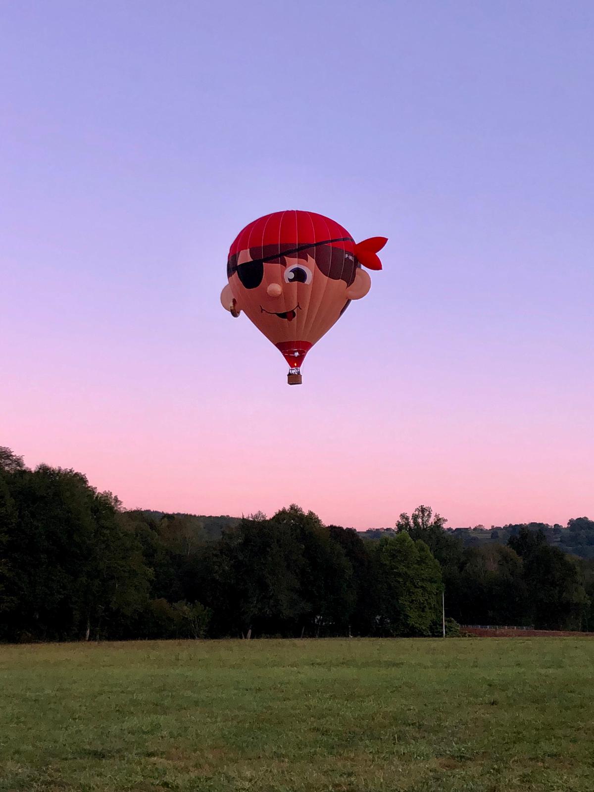 Baptême en montgolfière dans les Pyrénées – Image 3