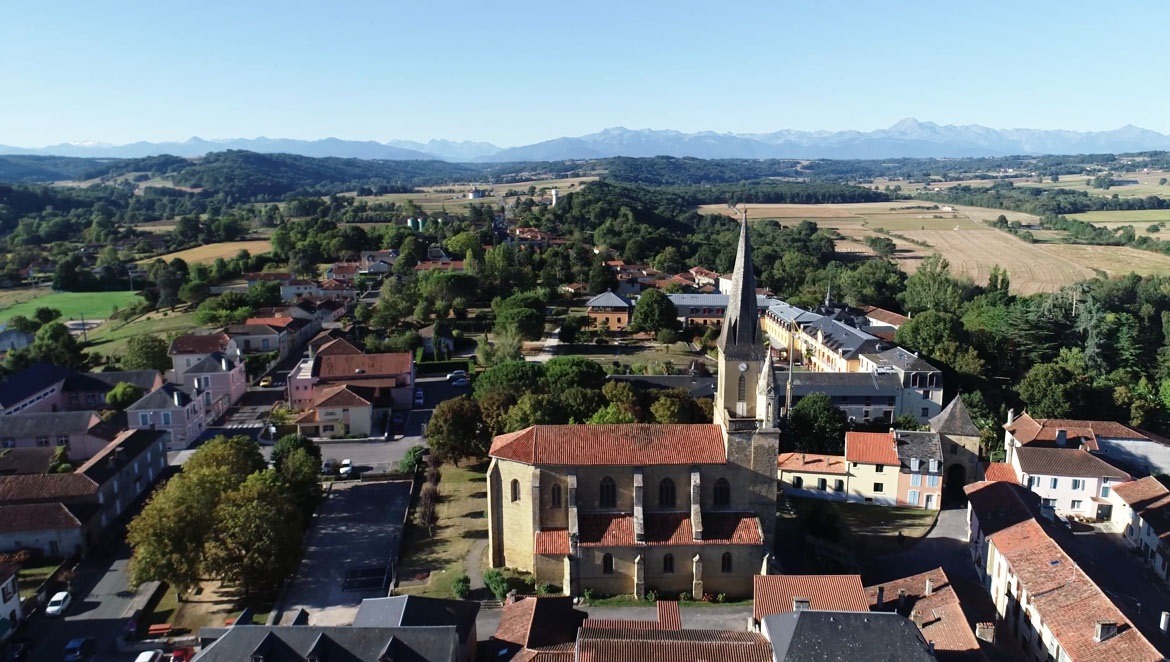 Bastides et Vélo vintage dans les Pyrénées – Image 3