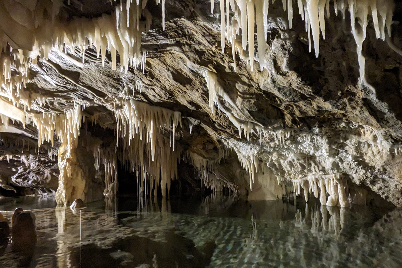 Noël au Gouffre d’Esparros : une parenthèse féérique sous terre à vivre en famille – Image 2